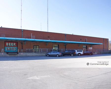 Retail space for Rent at 1700 West 41st Street in Baltimore