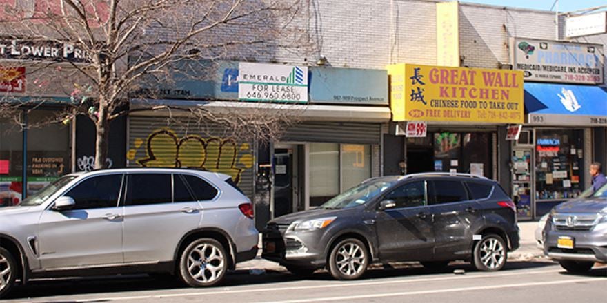 Retail space for Rent at 987 Prospect Ave in Bronx
