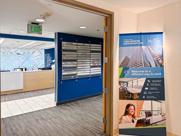 CA, El Segundo LAX - Continental Grand