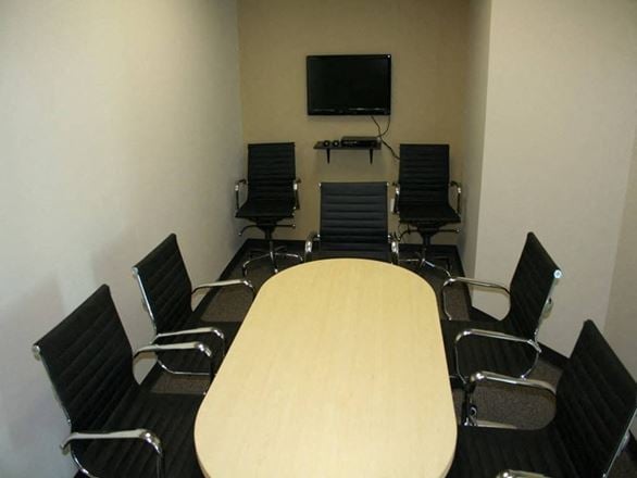 Valencia Office Suites