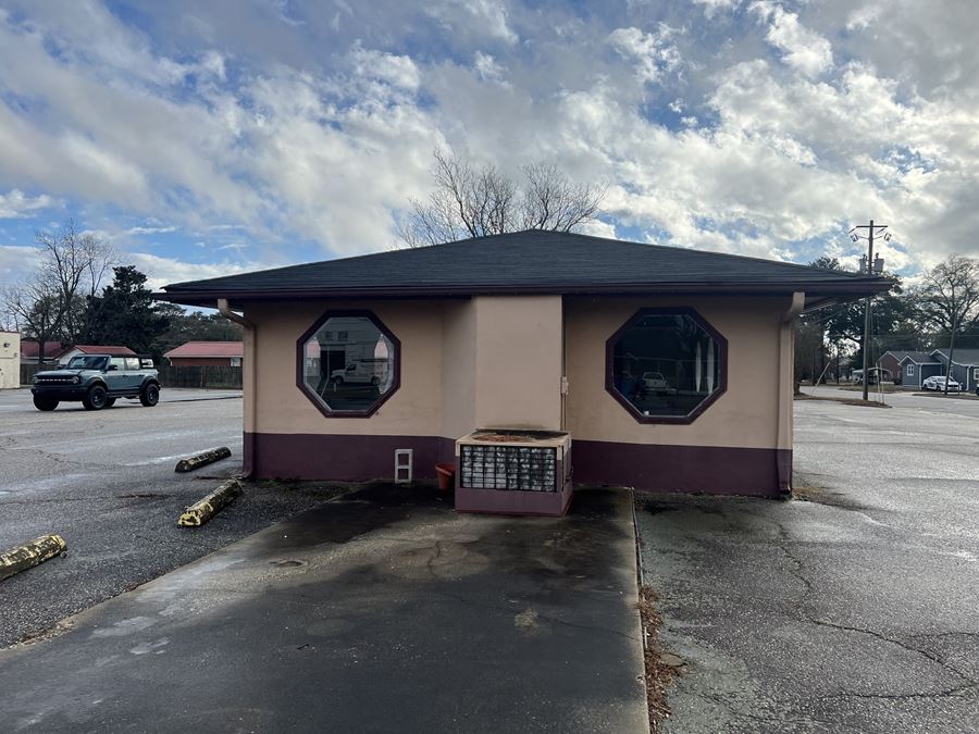 Former Restaurant Available