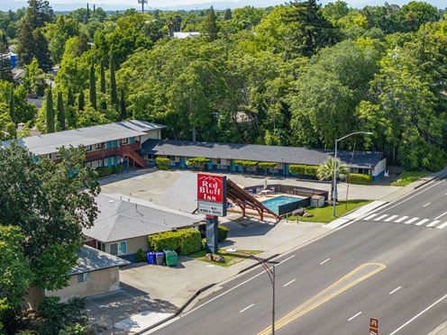 Red Bluff Inn