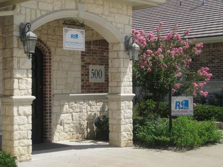 5926 W Parker Rd - Plano