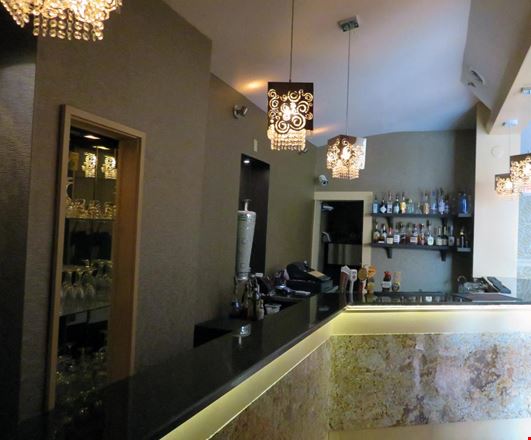 Upscale Lounge/Bar for Sale