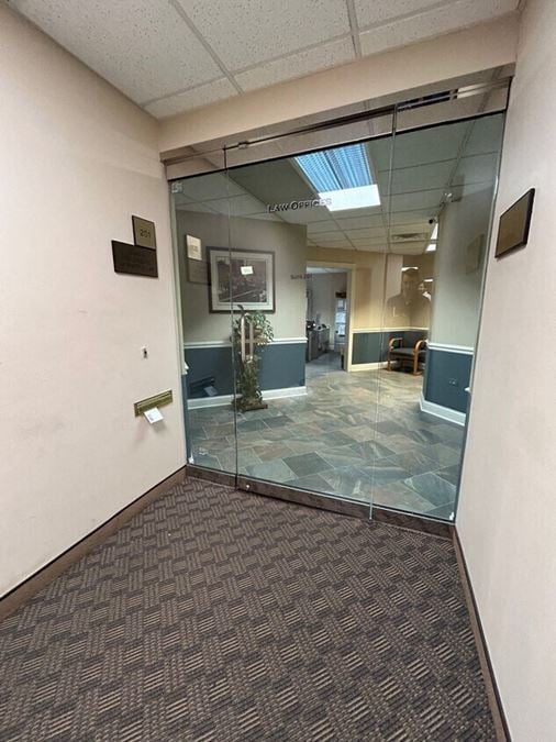 1480 Renaissance Drive