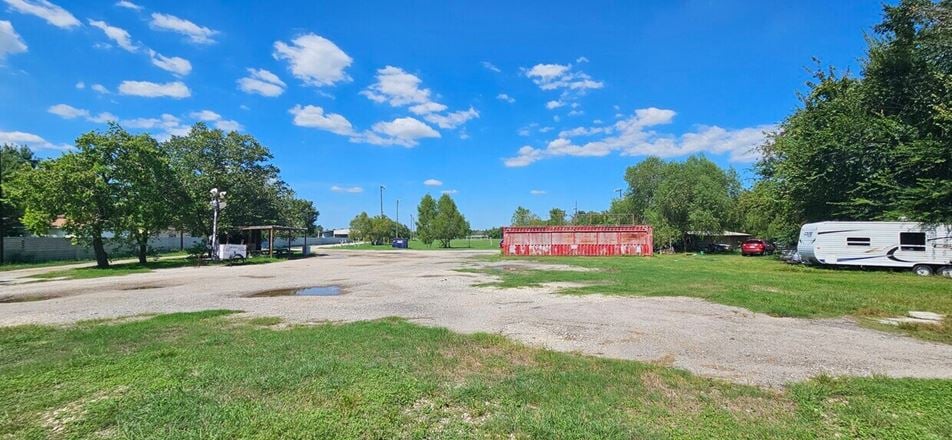2510 W Cedar Bayou