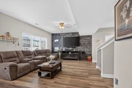 2803 28th St W