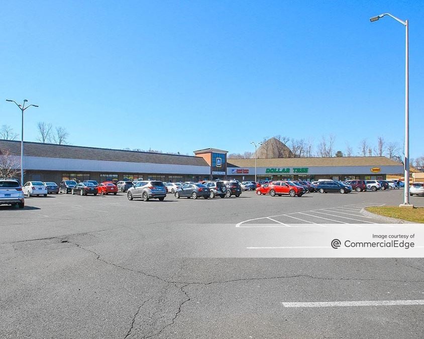 Plumtrees Plaza