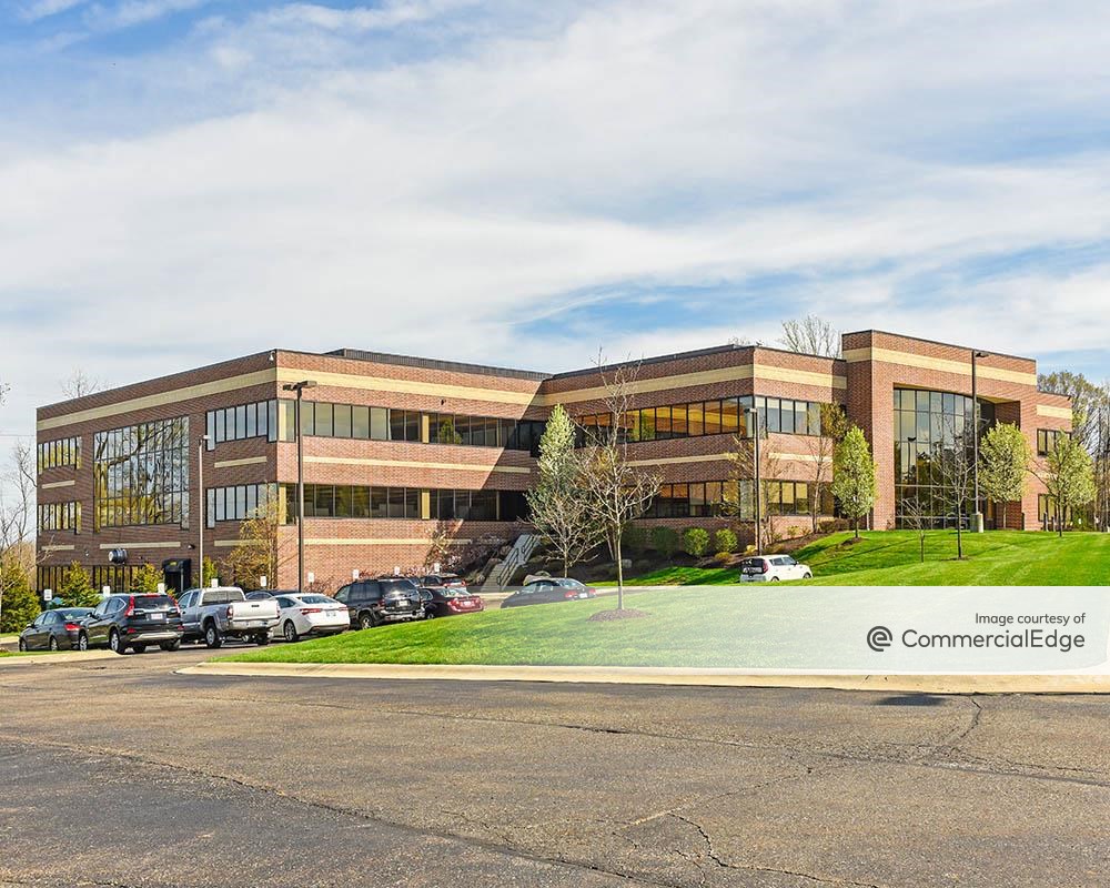 4025 Kinross Lakes Pkwy, Richfield 
