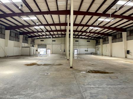 Industrial space for Rent at PR #2 Km 17.0 in Toa Baja