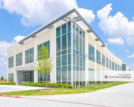 Commercial space for Rent at 5345 Towne Square Drive in Plano