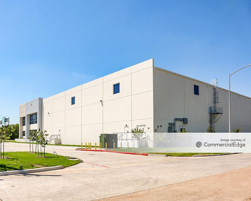 16400 Air Center Blvd, Houston Industrial Space For Lease