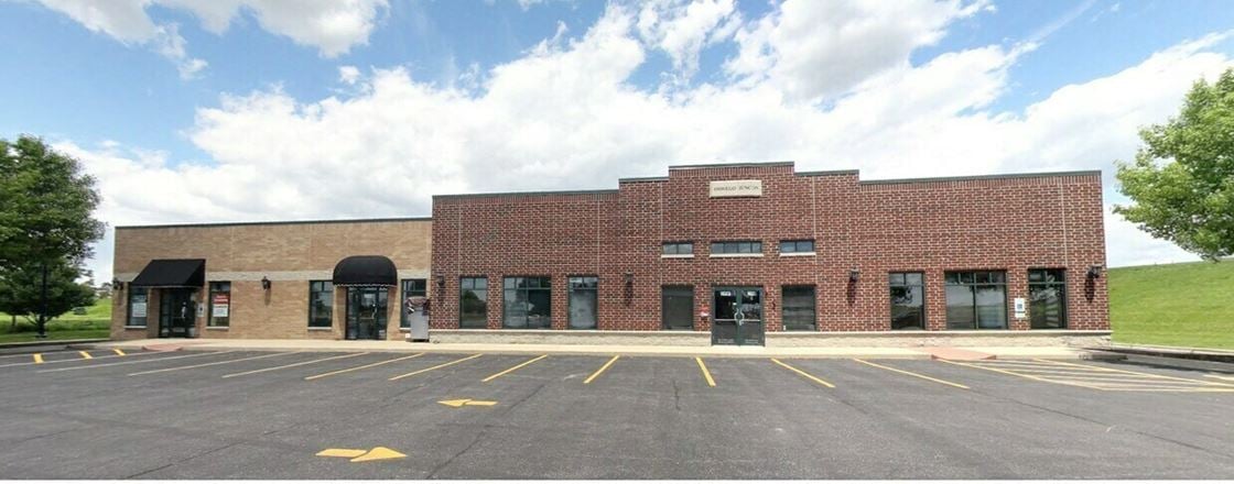 Retail space for Rent at 1019-1071 Station Drive in Oswego