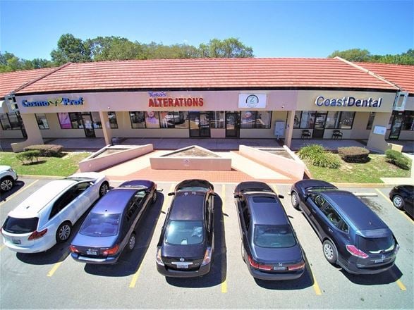 Village West Shopping Center