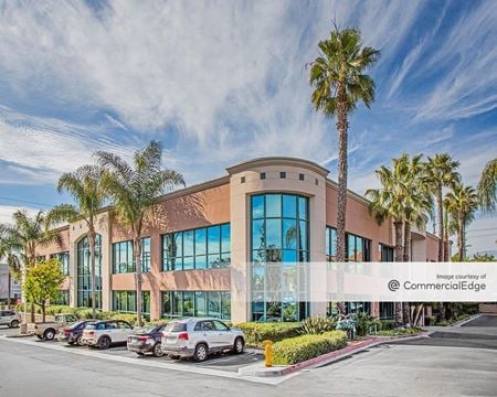 Photo of commercial space at 171 Saxony Rd. in Encinitas