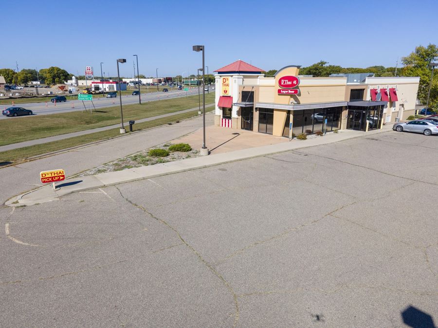 Vacant QSR - Former KFC Drive Thru