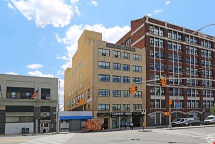 33-24 Northern Boulevard