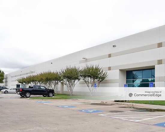 Fossil Creek - 5400 Sandshell Drive - 5400 Sandshell Drive, Fort Worth, TX  | industrial Building
