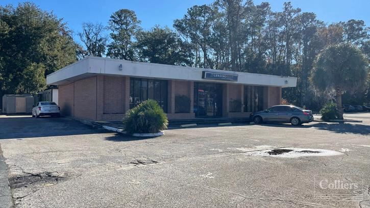 Freestanding Retail/Office Building at Signalized Corner