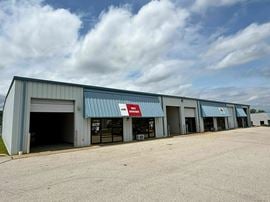WAREHOUSE SPACE FOR LEASE IN NIXA