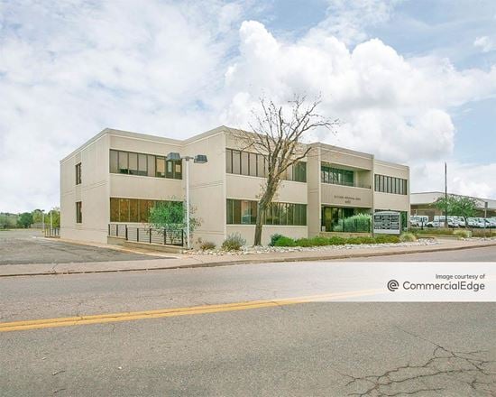 Southglenn Professional Center
