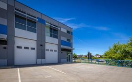 211,23251 Fraserwood Way
