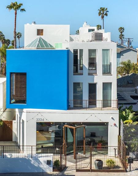 Photo of commercial space at 2224 Main St in Santa Monica
