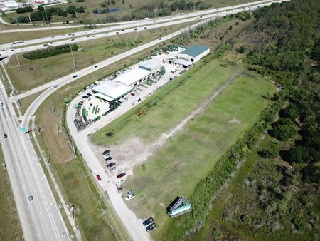 Photo of commercial space at 9541 & 9553 Teter Rd in Fort Myers