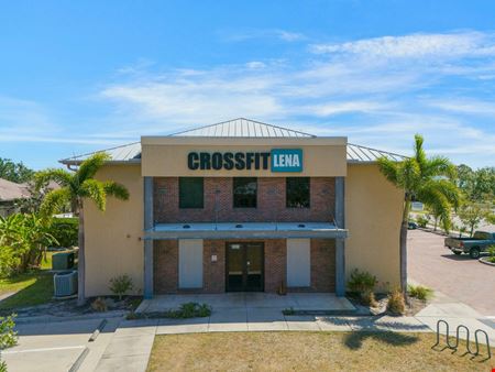 Retail space for Rent at 5261 Paylor Ln # E in Sarasota