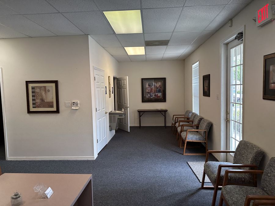 Bay Tree Center