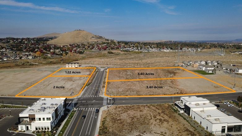 10th & Clearwater Commercial Lots