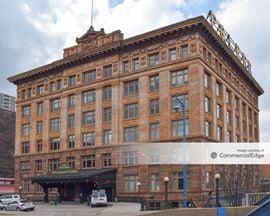 Station Square Landmarks Building