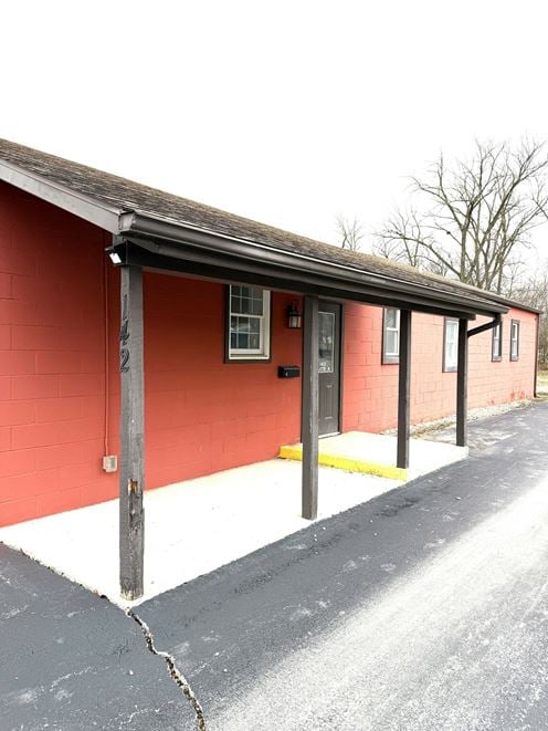 142 Vance St