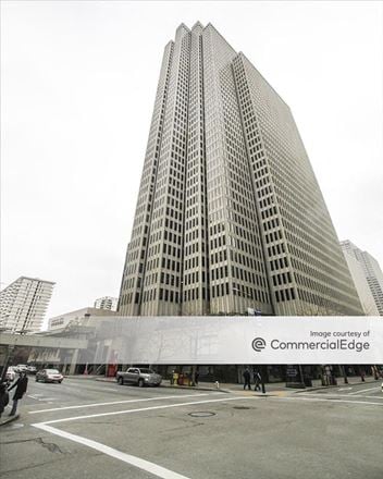 One Embarcadero Center
