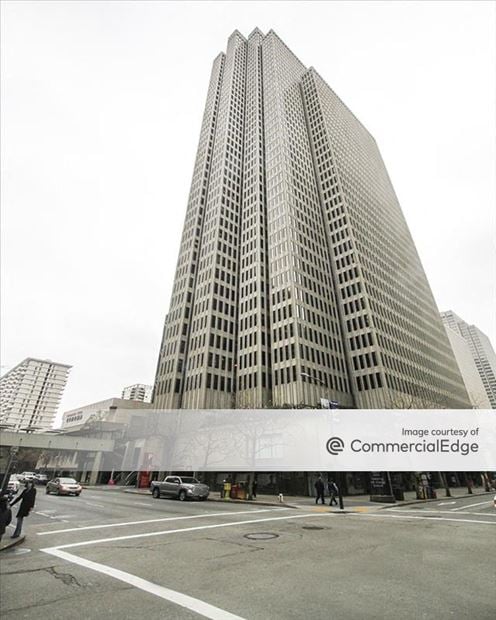 One Embarcadero Center