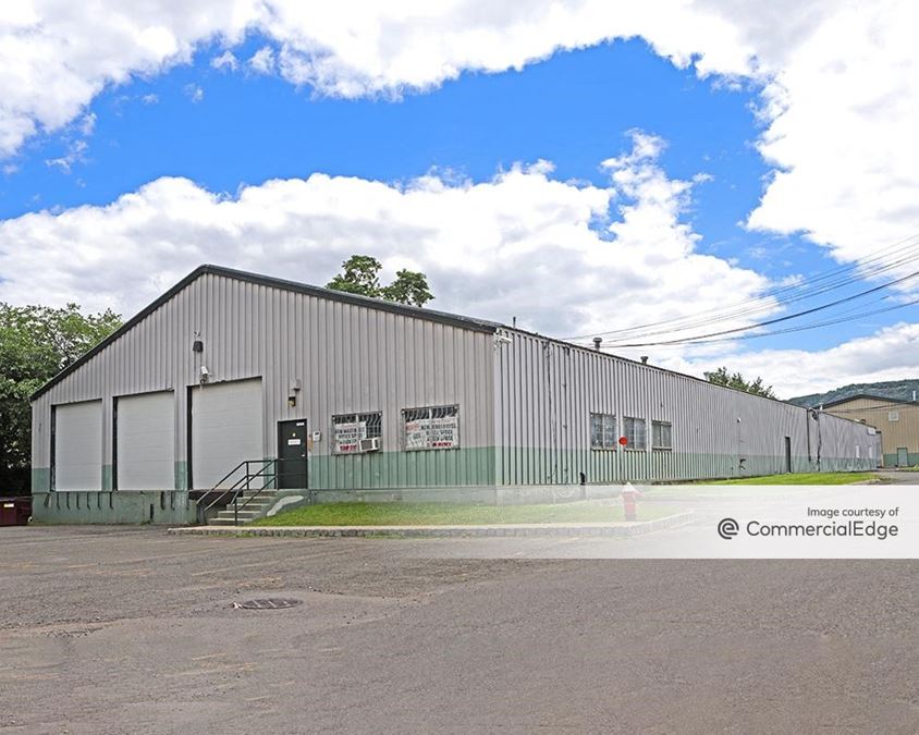 West Haverstraw Business Park 8 Carol Avenue Industrial Building