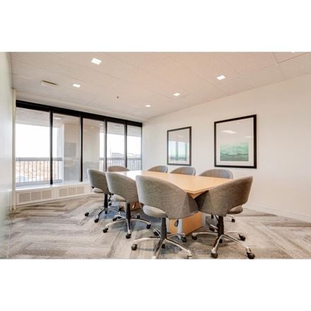Regus - Mcdougall
