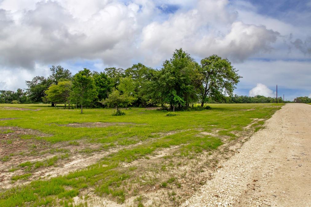 270 Green Acres Lane