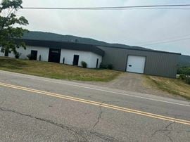 2911 Reach Road