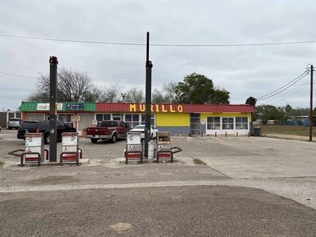 Retail space for Sale at 3810 E Saunders St in Laredo