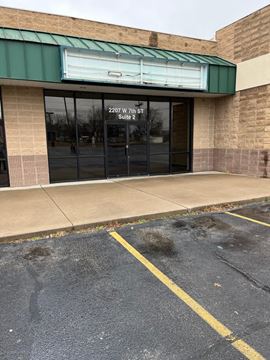 2 Suites available -Strip Center