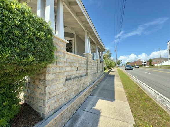 1,964 SF Two-Story Freestanding Office Building