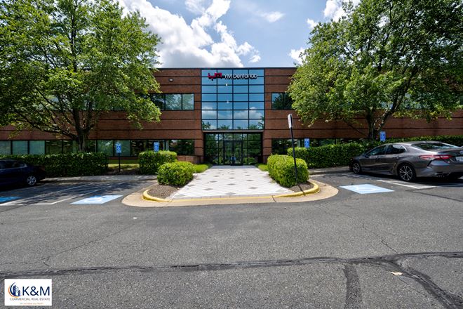 Park Meadow Dr. Office Complex