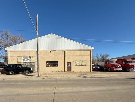 Industrial space for Rent at 104 11th St NE  in Austin