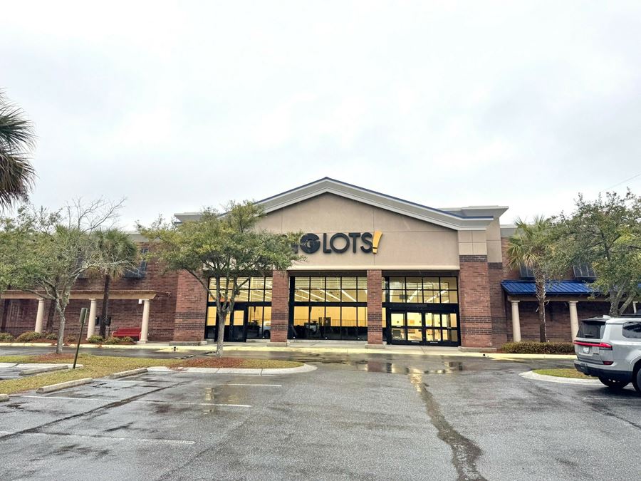 Prime Retail Space For Lease