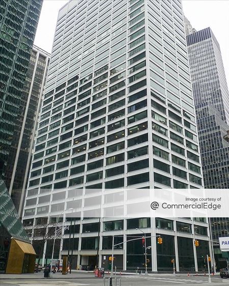 Office space for Rent at 88 Pine Street in New York