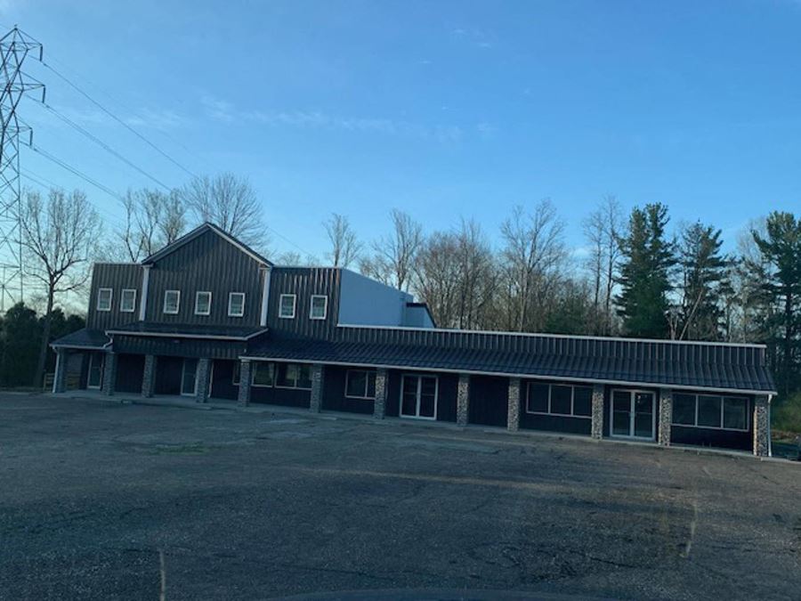 8737 Mayfield Rd