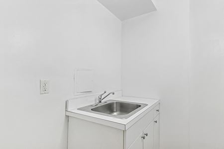 330-203 Space Photo Gallery 9