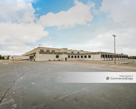 2864 Eagandale Blvd