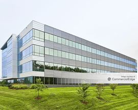 ShelbyHurst Office Campus - 700 North Hurstbourne Pkwy